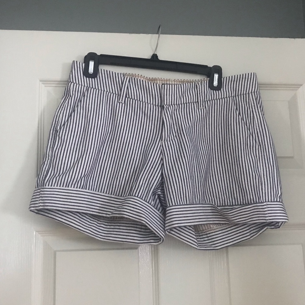 Stripped shorts